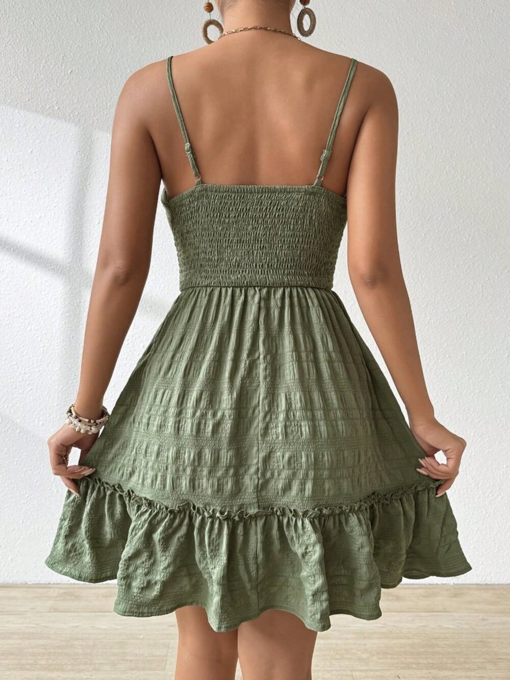 Green Boho Women's Front Tie Bow Floral Pleated Ruched Sleeveless Vacation Dress - Picture 2 of 7